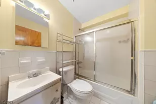 56-60 Ferguson St, Newark, NJ 07105 - Photo 8