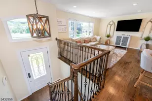 3 Knoll Rd, Fairfield, NJ 07004 - Photo 2
