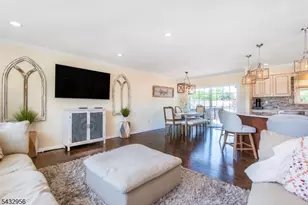 3 Knoll Rd, Fairfield, NJ 07004 - Photo 6