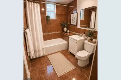 142 Johnson Ave #1, Newark, NJ 07108 - Photo 8