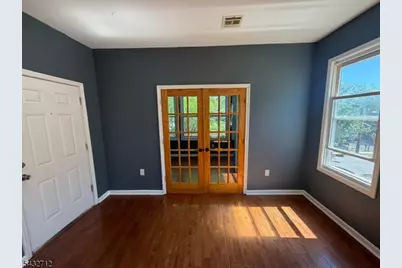 166 Renner Ave #2, Newark, NJ 07112 - Photo 26