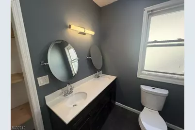 166 Renner Ave #2, Newark, NJ 07112 - Photo 18