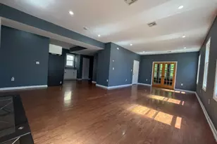 166 Renner Ave, Newark, NJ 07112 - Photo 8