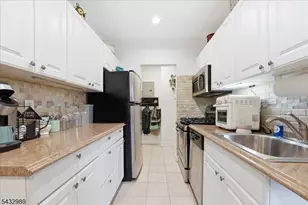 456 D River Rd, Nutley Twp., NJ 07110 - Photo 6