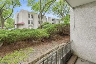 456 D River Rd, Nutley Twp., NJ 07110 - Photo 12