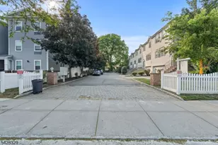 9 Tompkins St, West Orange Township, NJ 07052 - Photo 30