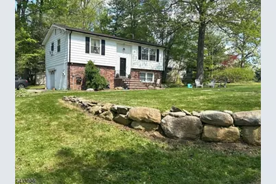 19 Circle Dr, West Milford, NJ 07438 - Photo 2