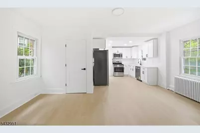89 High St, Newton, NJ 07860 - Photo 4