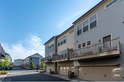 20 Gala Ct, Livingston Twp., NJ 07039 - Photo 40