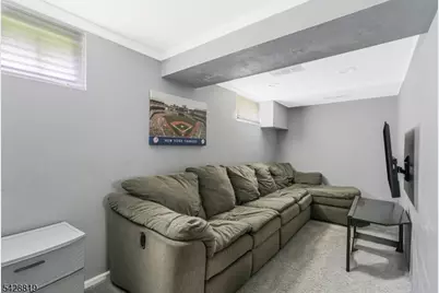 11 Manchester Dr, Hanover Township, NJ 07981 - Photo 34