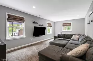 11 Manchester Dr, Hanover Township, NJ 07981 - Photo 22