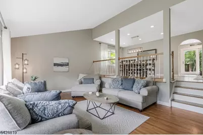 11 Manchester Dr, Hanover Township, NJ 07981 - Photo 8