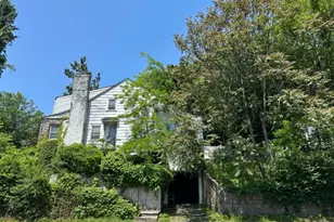 203 Conway Ct, South Orange, NJ 07079 - Photo 2