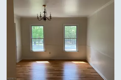 21 Berkshire Ct, Bedminster Township, NJ 07921 - Photo 2