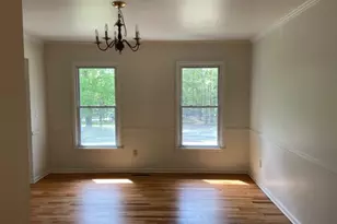 21 Berkshire Ct, Bedminster Township, NJ 07921 - Photo 2