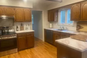 21 Berkshire Ct, Bedminster Township, NJ 07921 - Photo 4