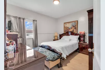 269 18th Ave, Paterson, NJ 07504 - Photo 12