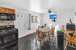 69 N 4th St, Paterson, NJ 07522 - Photo 16