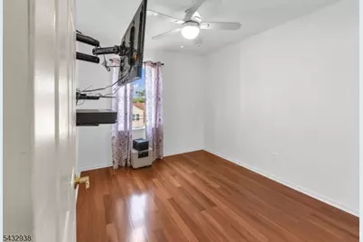 69 N 4th St, Paterson, NJ 07522 - Photo 10