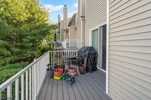158 Autumn Ridge Rd, Parsippany, NJ 07950 - Photo 16