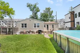 15 Volker Ln, Livingston, NJ 07039 - Photo 8