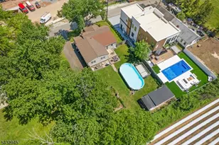 15 Volker Ln, Livingston, NJ 07039 - Photo 16
