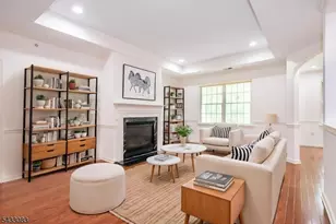 29 Ridgeview Ln, Mount Arlington, NJ 07856 - Photo 2
