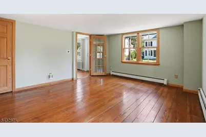 415 Village Rd, West Windsor Township, NJ 08550 - Photo 4