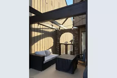 37 Delbarton Ct #37, Washington Township, NJ 07840 - Photo 18