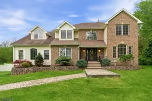 9 Valley Manor Dr, Sparta Township, NJ 07871 - Photo 2