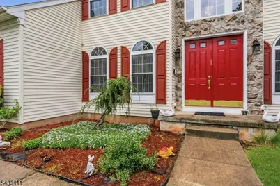 10 Julie Ct, Franklin Township, NJ 08873 - Photo 4