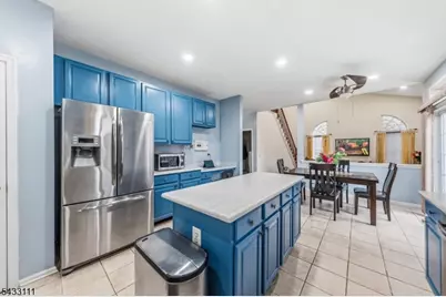10 Julie Ct, Franklin Township, NJ 08873 - Photo 16