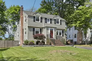 30 Sherbrooke Pkwy, Livingston, NJ 07039 - Photo 2