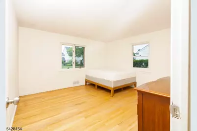 441 Blanchard Ter, Hackensack, NJ 07601 - Photo 8