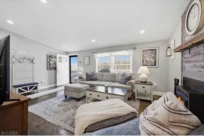 66 Ridgeway Ave, Hope Township, NJ 07825 - Photo 4