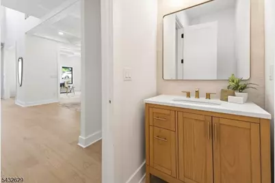 29 Sycamore Ave, Livingston, NJ 07039 - Photo 38