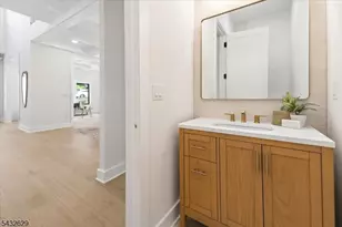 29 Sycamore Ave, Livingston, NJ 07039 - Photo 38