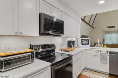 7 Glen Dr, Vernon, NJ 07461 - Photo 8