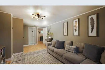 47 Miliken Rd, Woodbridge Township, NJ 07067 - Photo 28