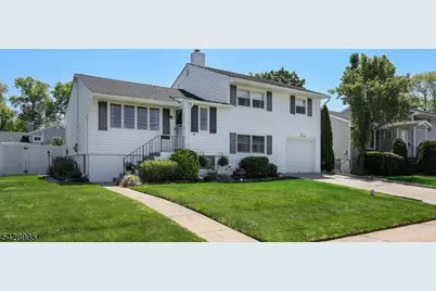 47 Miliken Rd, Woodbridge Township, NJ 07067 - Photo 2