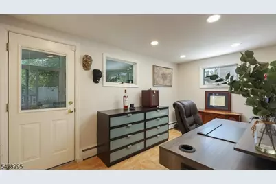 47 Miliken Rd, Woodbridge Township, NJ 07067 - Photo 20