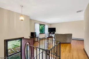 6 Struble Pl, Wantage, NJ 07461 - Photo 4