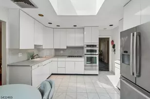 12 Clover Ct, Cedar Grove, NJ 07009 - Photo 18