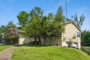 12 Clover Ct, Cedar Grove, NJ 07009 - Photo 20