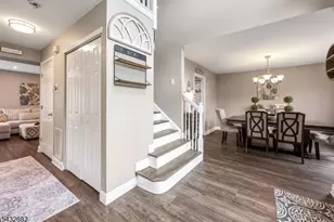 9 Fox Chase Rd, Jefferson Township, NJ 07438 - Photo 4