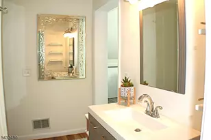 4 Augusta Dr, Vernon, NJ 07462 - Photo 32