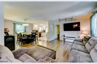 77 Marion Ave, Butler, NJ 07405 - Photo 8