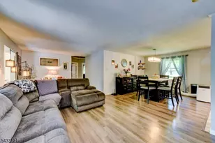 77 Marion Ave, Butler, NJ 07405 - Photo 14