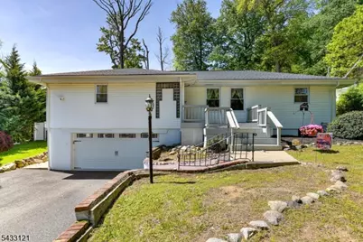 77 Marion Ave, Butler, NJ 07405 - Photo 2