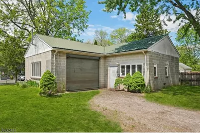 241 N Main St, Lambertville, NJ 08530 - Photo 2